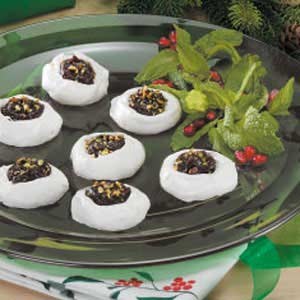 Meringue fudge drops