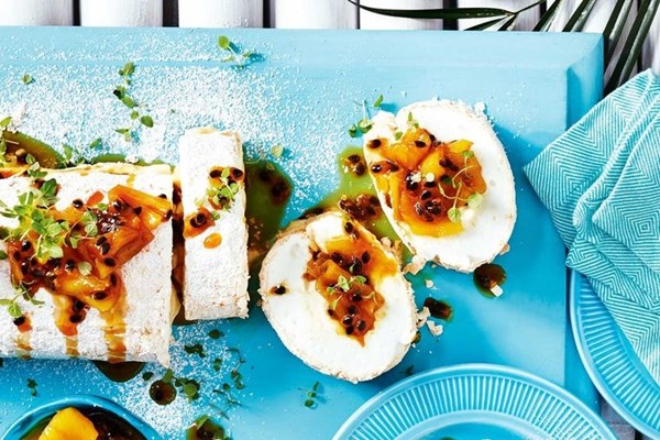 Meringue roulade with caramelised pineapple
