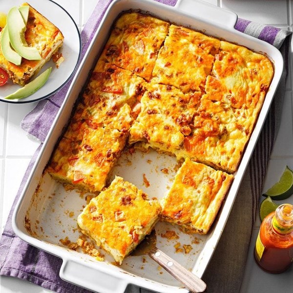 Mexicali quiche with avocado crust