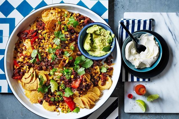 Mexican black bean & corn nachos