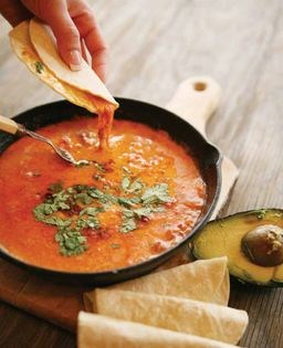 Mexican chorizo and cheese (Queso fundido con chorizo)