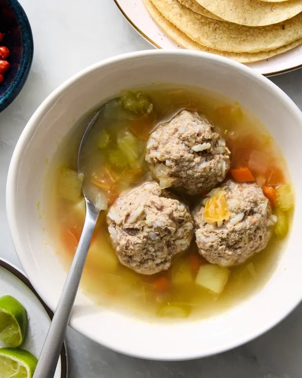 Mexican meatball soup (Albondigas)