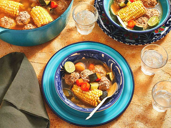 Mexican meatball soup (Sopa de albondigas)