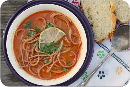Mexican noodle soup (Sopa de fideo)