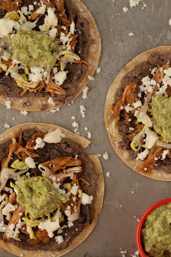 Mexican pizza (Tlayuda)