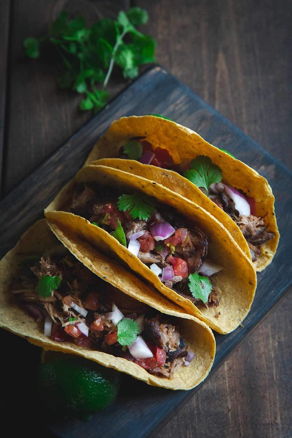 Mexican pulled pork (Carnitas)