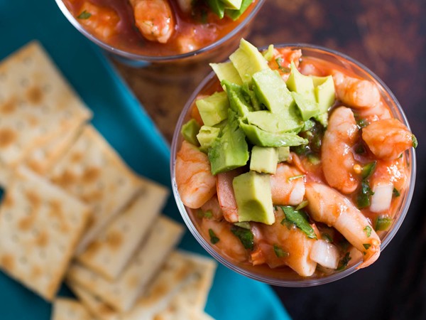 Mexican shrimp cocktail (Coctel de camarones)