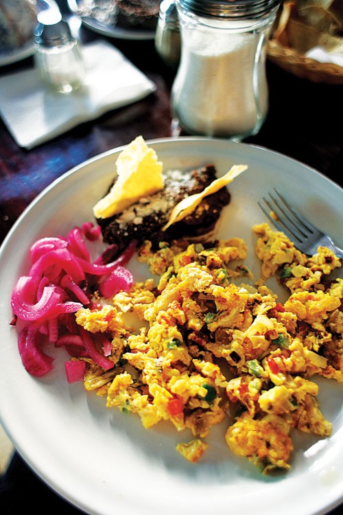 Mexican-style scrambled eggs (Huevos a la Mexicana)