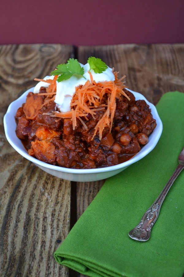 Mexican sweet potato and Puy lentil mole