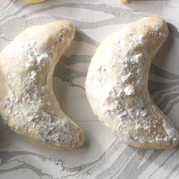 Mexican wedding cakes