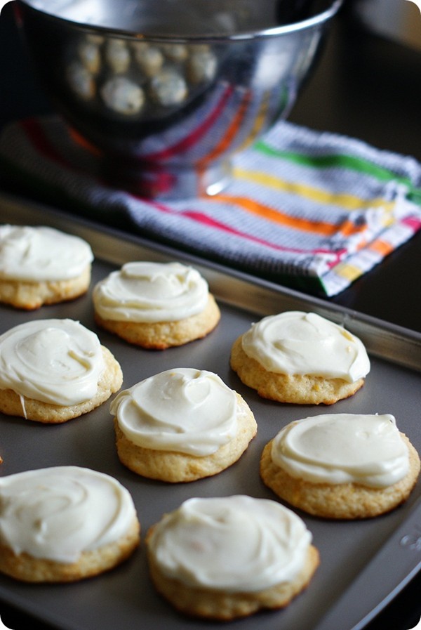 Meyer lemon-brown butter cookies (with lemon cream cheese frosting)