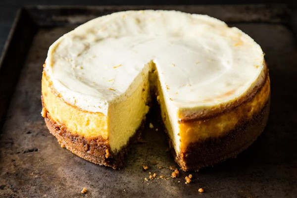 Meyer lemon cheesecake with Biscoff crust