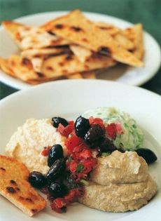 Meze plate with flat bread