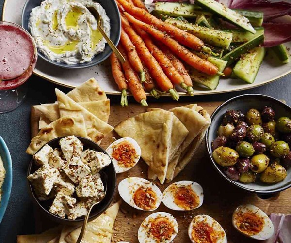 Mezze party platter