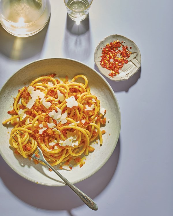 Michael Marino and Jorge Moret’s spicy bucatini aglio e olio