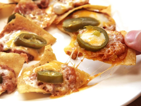 Microwave nachos for one