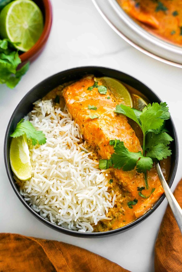 Microwave red curry poached salmon