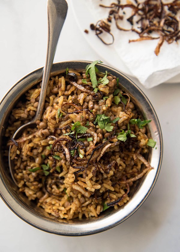 Middle Eastern spiced lentil and rice (Mejadra)