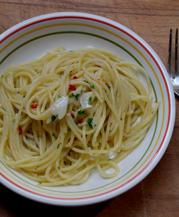Midnight spaghetti (Spaghetti, aglio, olio e peperoncino)