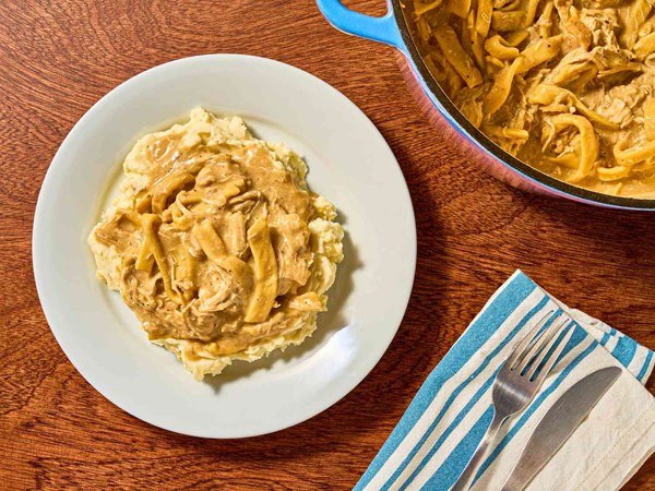Midwestern chicken and noodles