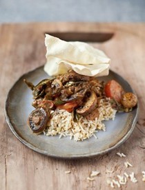 Mighty mushroom curry, red lentils, brown rice & poppadoms