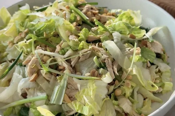 Mike's Chinese chicken salad 