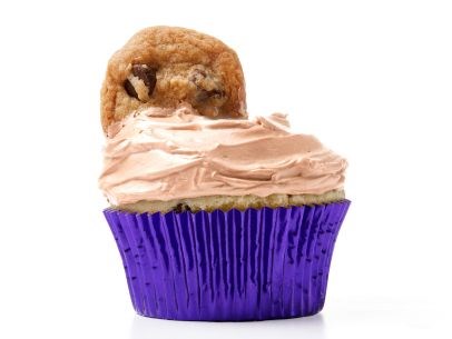 Milk-and-cookies cupcakes