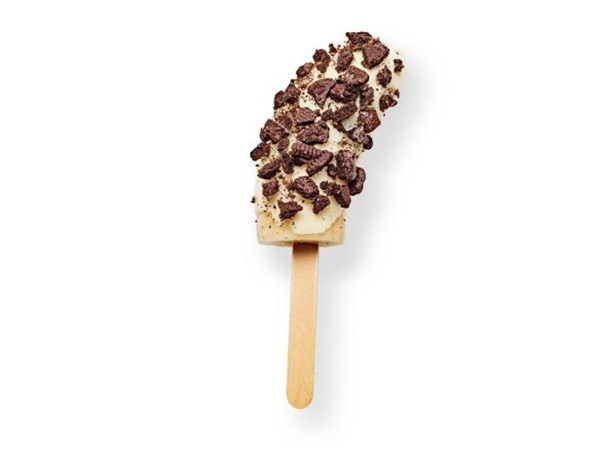 Milk and cookies frozen banana pops