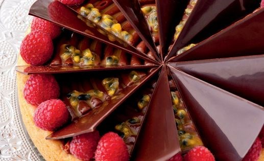 Milk chocolate & passion fruit shortbread
