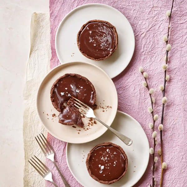 Milk chocolate and bay leaf tarts