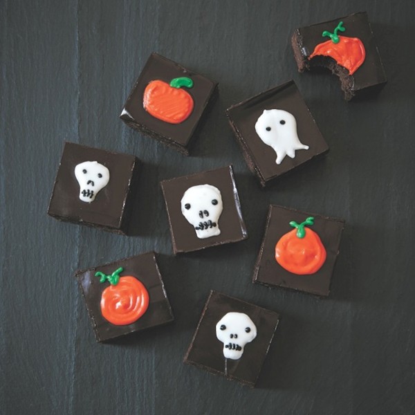 Milk chocolate malted brownies with chocolate ganache