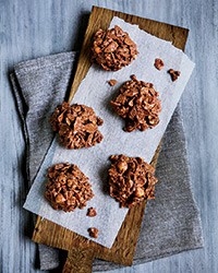 Milk chocolate, nut and raisin clusters