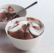 Milk chocolate pudding