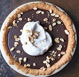 Milk chocolate pudding pie with salted peanut crust
