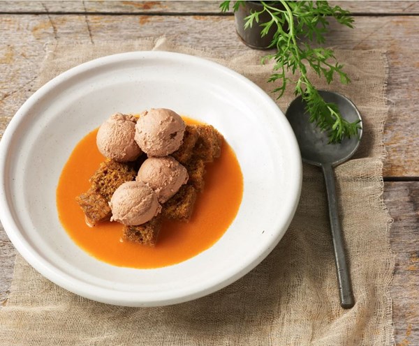 Milk chocolate semifreddo with star anise carrot cake [Charlie Trotter]