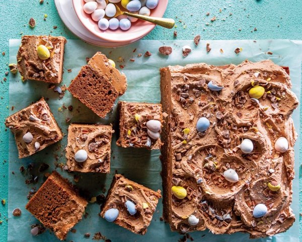 Milk chocolate sheet cake [whipped chocolate frosting]