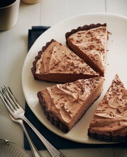 Milk chocolate silk tart