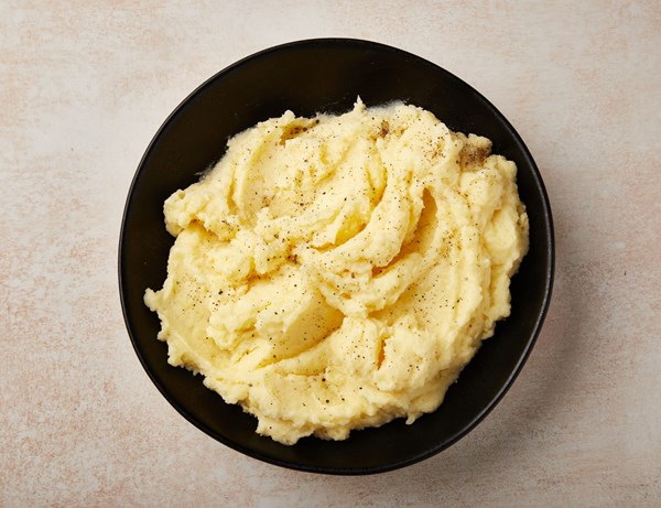 Milk-simmered mashed potatoes