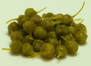 Milkweed flowerbud capers