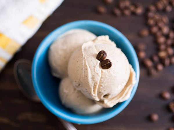 Milky and mild coffee ice cream