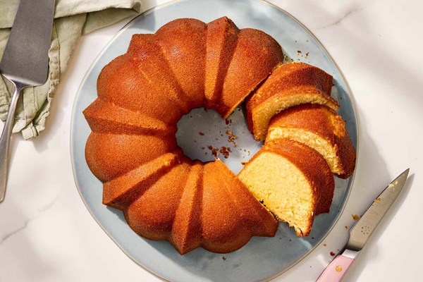 Million dollar pound cake