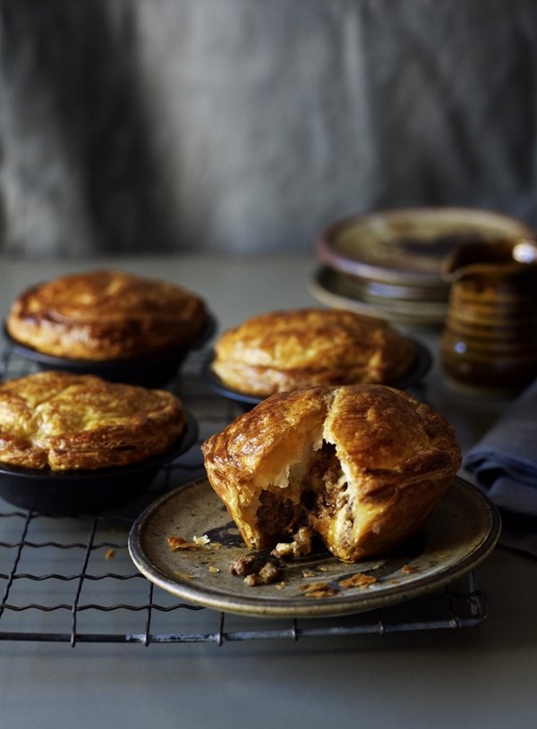 Mince and cheese pies