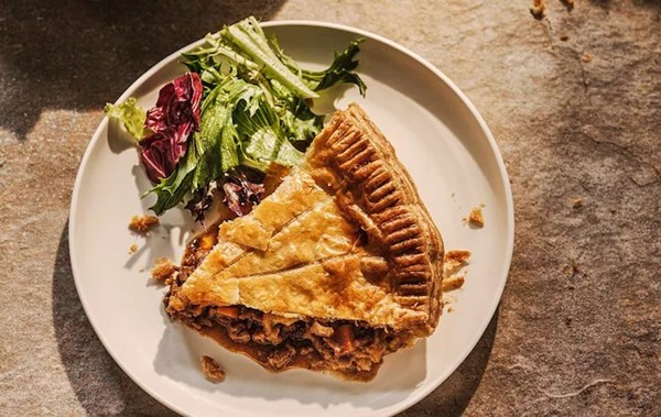 Mince and onion plate pie