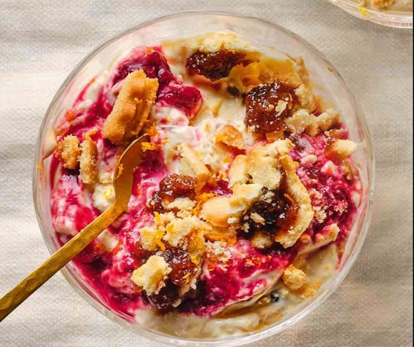 Mince pie fool