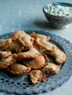 Minced lamb & onion crescents