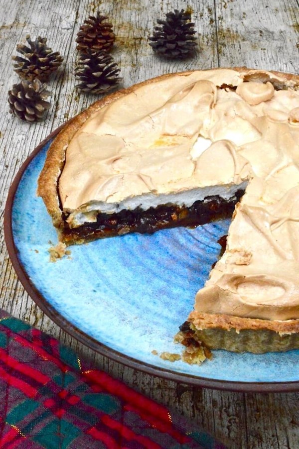 Mincemeat meringue pie