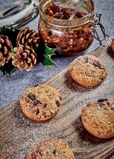 Mincemeat oat cookies