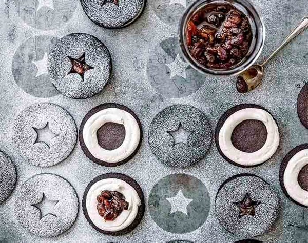 Mincemeat rum chocolate sandwich cookies