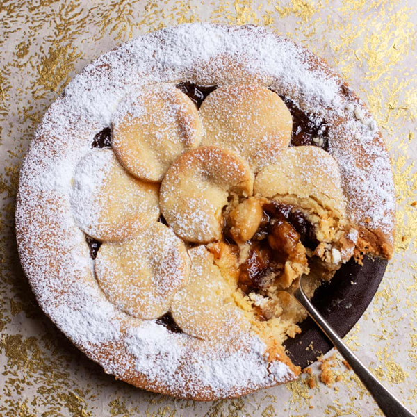 Mincemeat shortbread tart