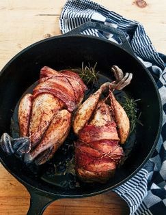 Mincemeat-stuffed pheasants with brandy sauce